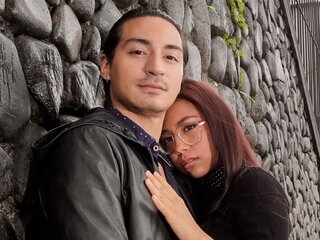 Pussy video webcam AdamAndSara