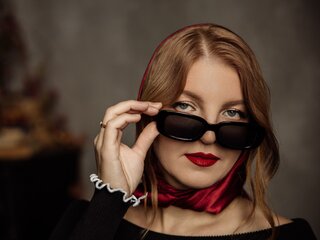 Videos online free AliceBiorn