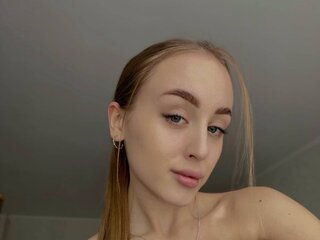 Video live show AnneteNeal