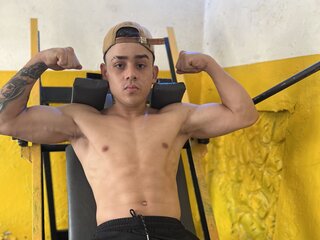 Toy pussy online DavidRousse