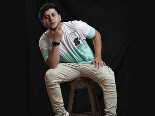 Show show live DylanPhoenix
