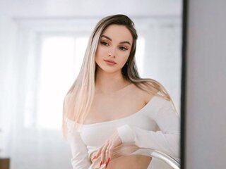 Shows camshow real EvaBalmer