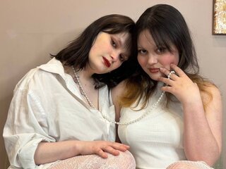 Free show nude FayAndCeola