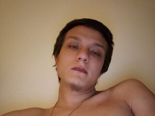 Video shows cam MikeConnors